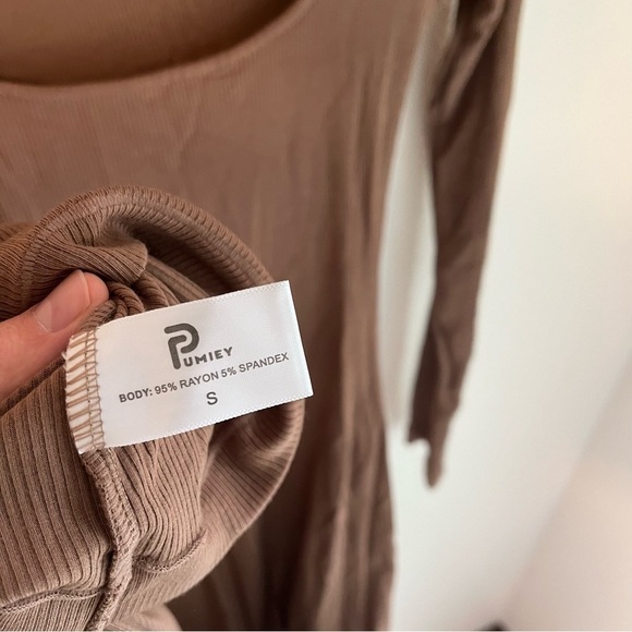 New Pumiey Maxi Dress - Picture 7 of 7